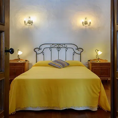 Casa Rural Finca Isabel Kır Evi