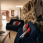 Isabel *